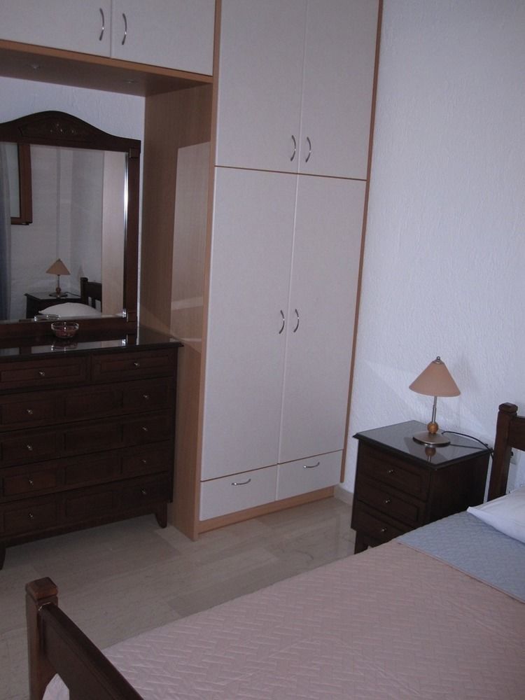 Simon Studios And Apartments Сития Экстерьер фото